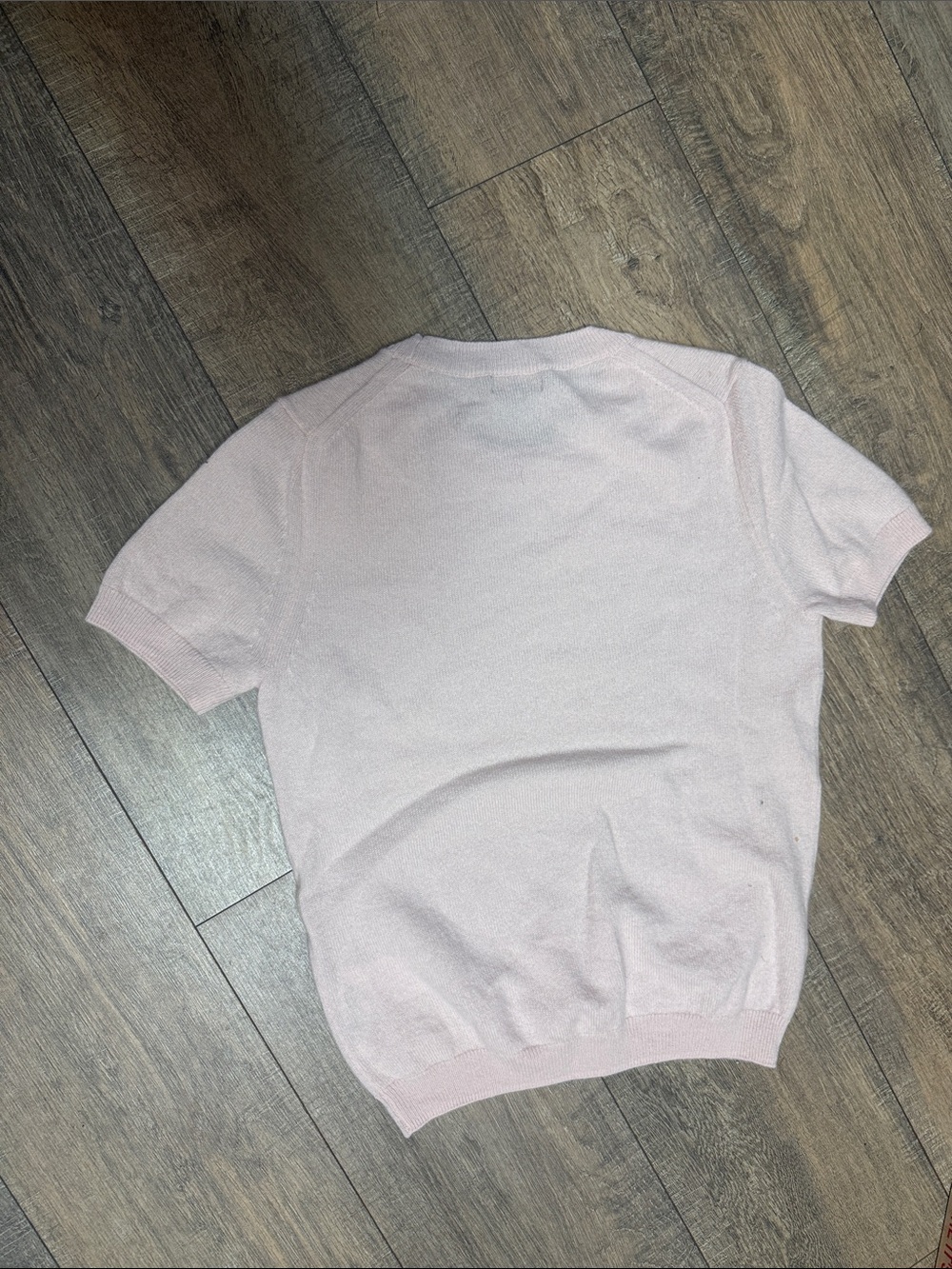 Quince Pale Pink Short-Sleeve Crewneck Cashmere Sweater - Picture 5 of 7
